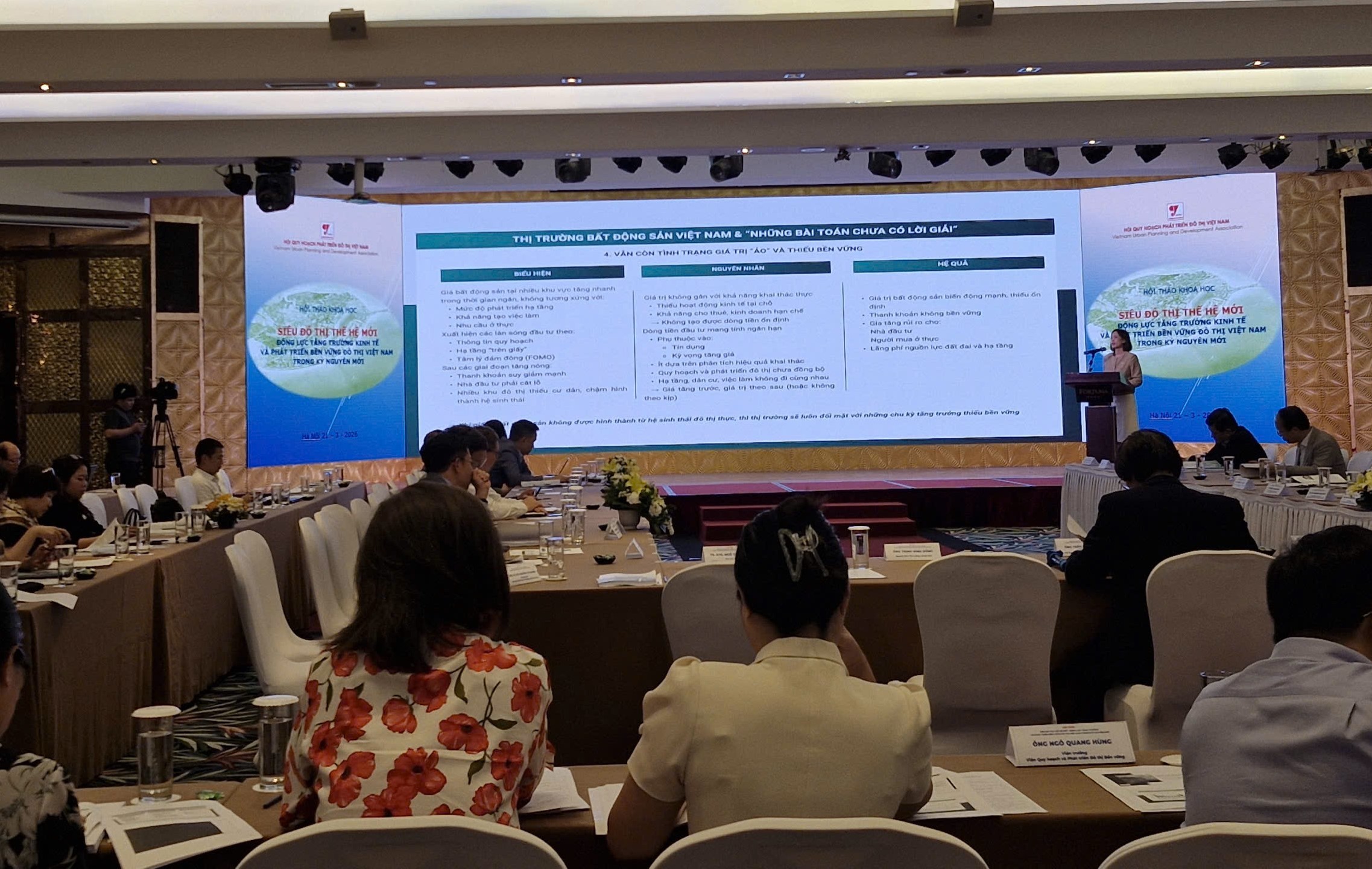 Quang cảnh Hội thảo