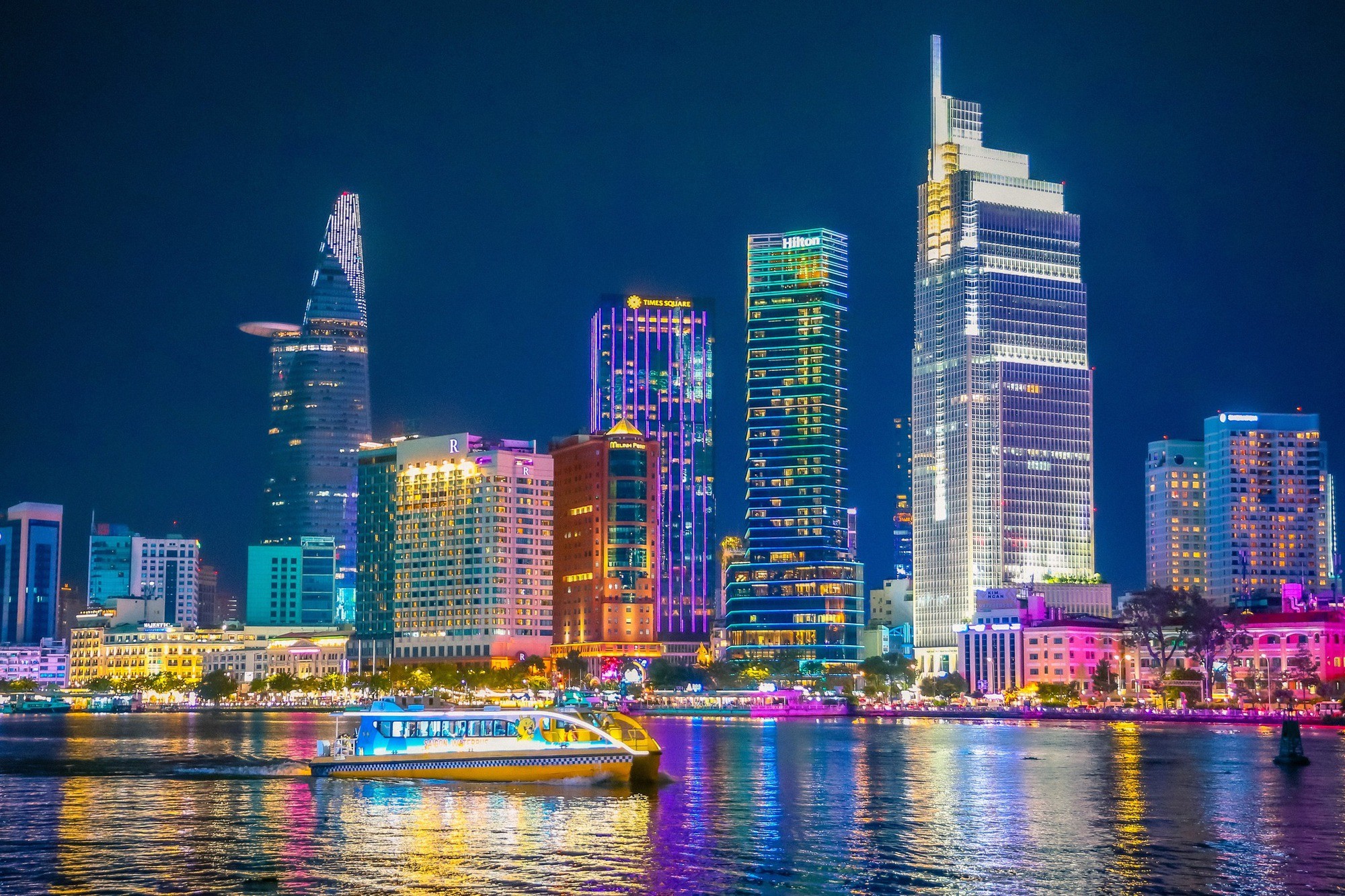 Thành phố Hồ Chí Minh – Siêu đô thị và động lực phát triển của Việt Nam 