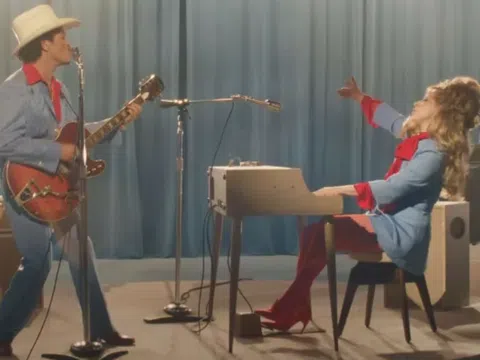 Lady Gaga hợp tác cùng Bruno Mars