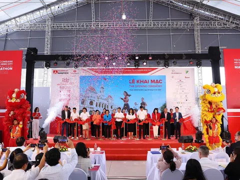 Giải Marathon quốc tế Thành phố Hồ Chí Minh Techcombank mùa thứ 7 khai mạc với số lượng vận động viên tham gia kỷ lục