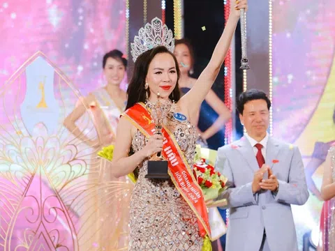 Hoắc Thị Huyền đăng quang Hoa hậu Doanh nhân Hoà bình 2024