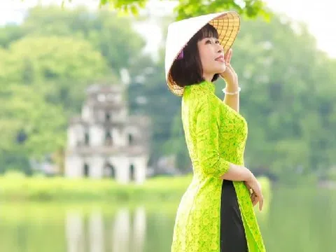 Công bố tác phẩm (thơ) mới: Đi Qua Tờ Lịch Cũ