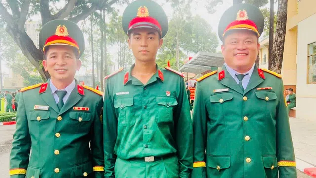 Tạm gác giảng đường Hàng không, nuôi khát vọng trở thành chính trị viên